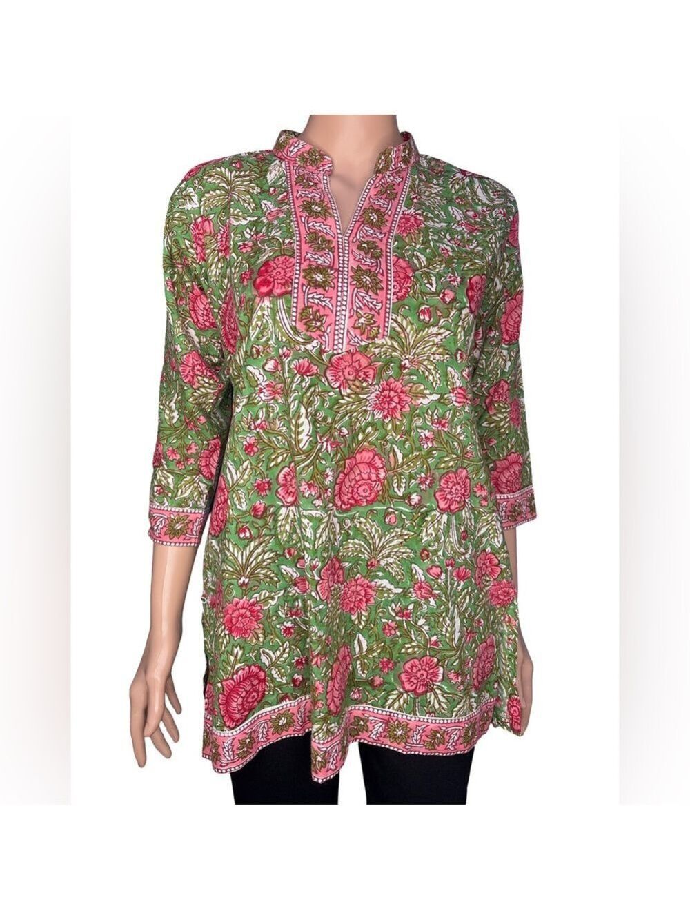 Crafthouse Green and Pink 3/4 Sleeve Floral Split Neck Tunic Small